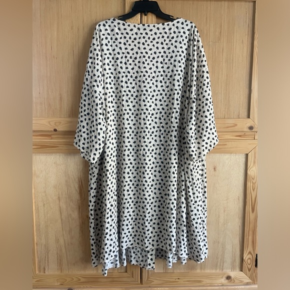 ASOS design curve shirred button through mini smock dress natural animal cheetah - Picture 6 of 11